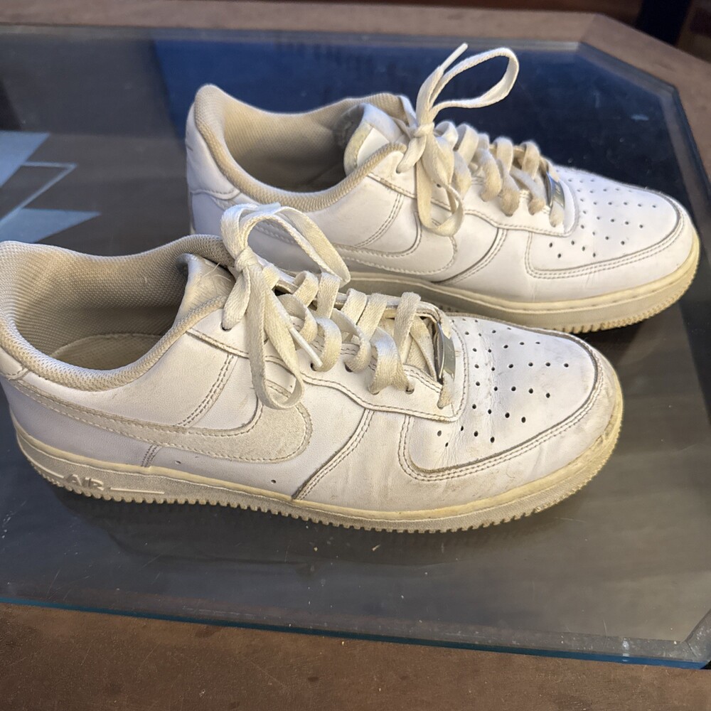 Size 8.5 Nike Men's AF1 Air Force 1 315122-111 Triple White  Sneakers Mens